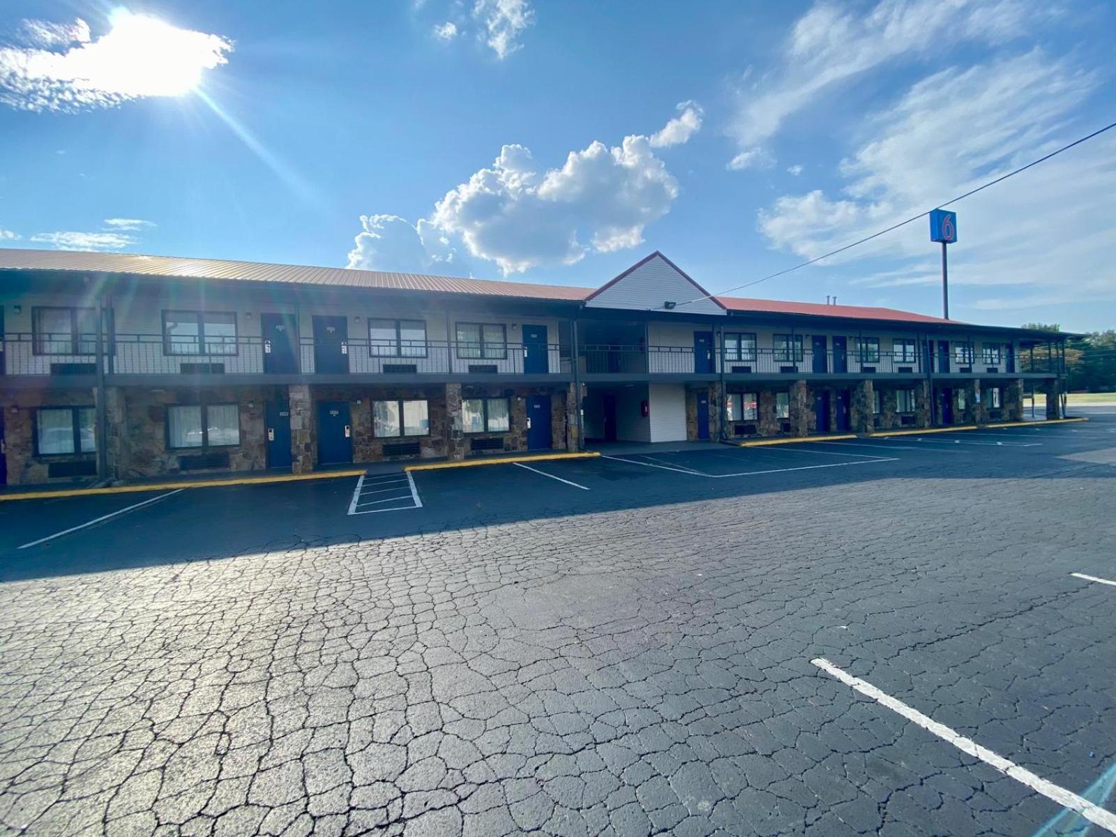 Motel 6 Manchester Tn Екстериор снимка
