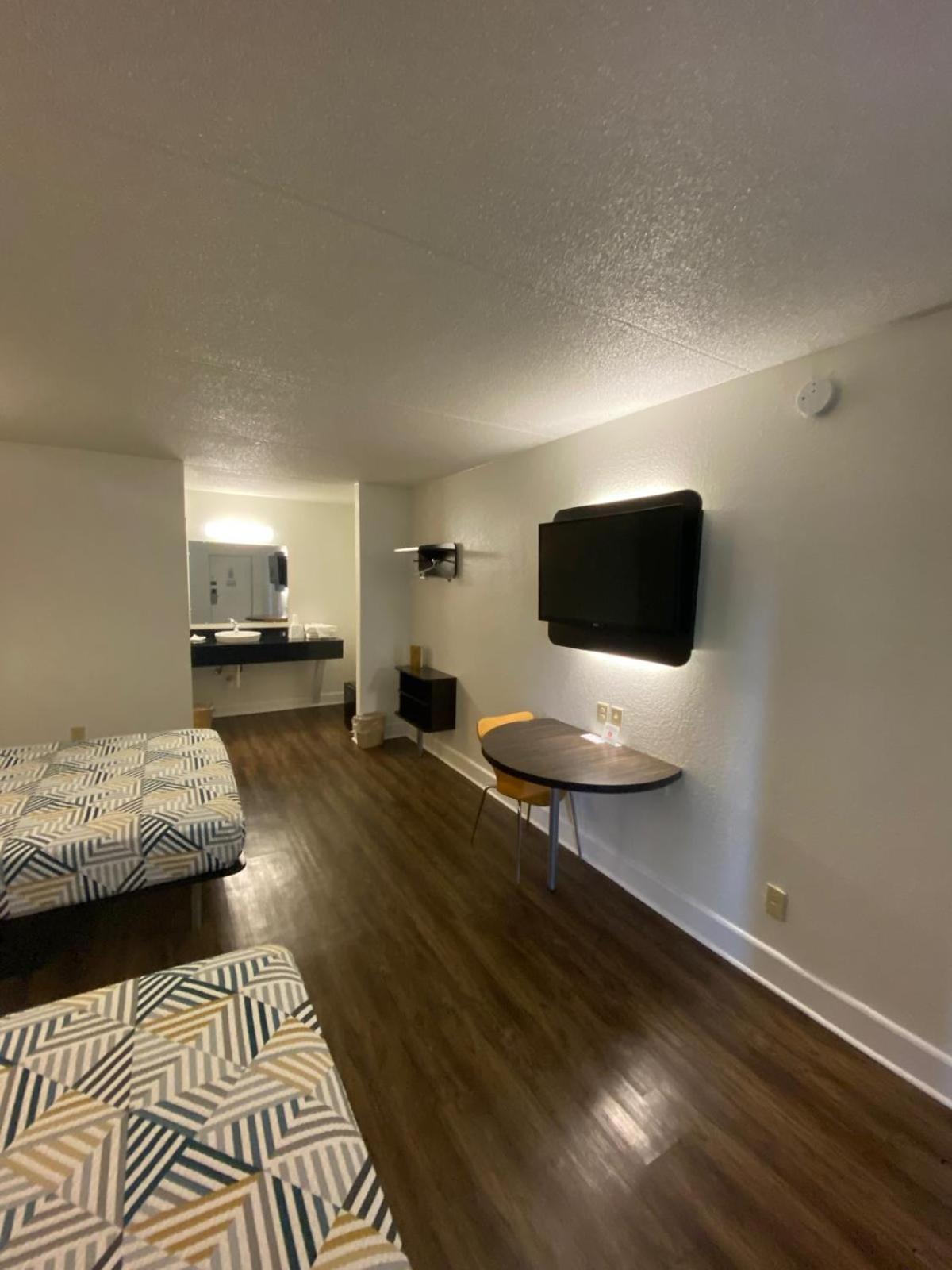 Motel 6 Manchester Tn Екстериор снимка