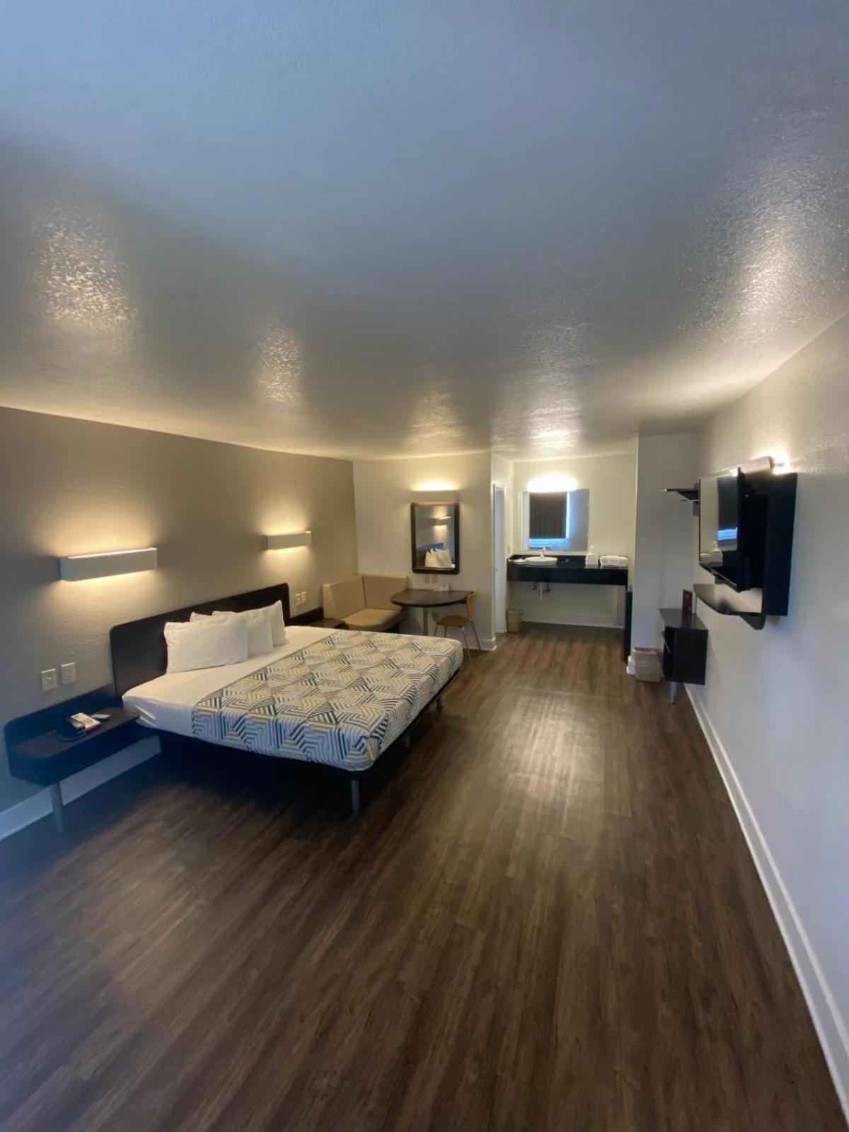 Motel 6 Manchester Tn Екстериор снимка